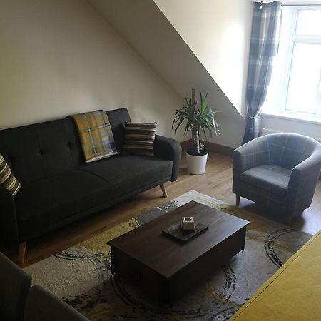 Attic Floor Apartment, City Centre Inverness Exterior foto